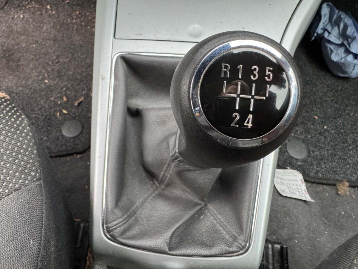 Opel Astra H original 5 Gang Schaltgetriebe F13 1.4 66kw Bj.2009